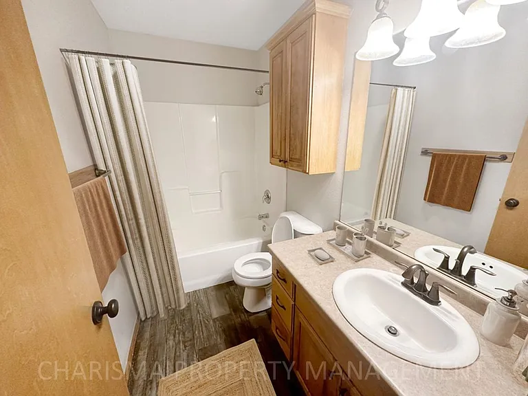 5505 W Rebecca St — Photo 19
