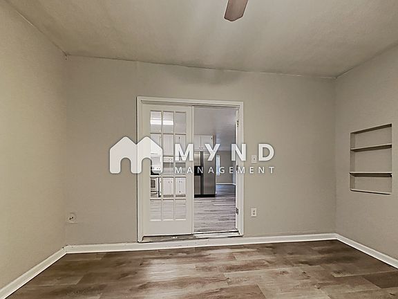 4th image of 194 Bridgewood Dr SE