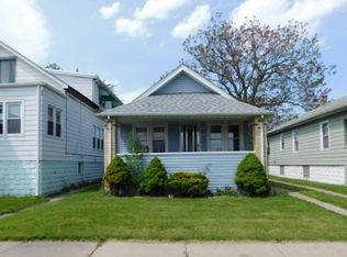 2633 Cleveland St, Hammond, IN 46323