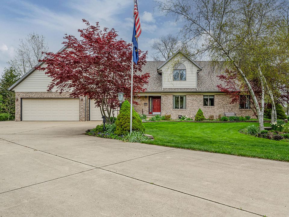 1st image of 1421 Newberry Hills Ln