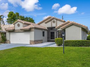 8910 Boatswain Dr, Boynton Beach, FL 33436