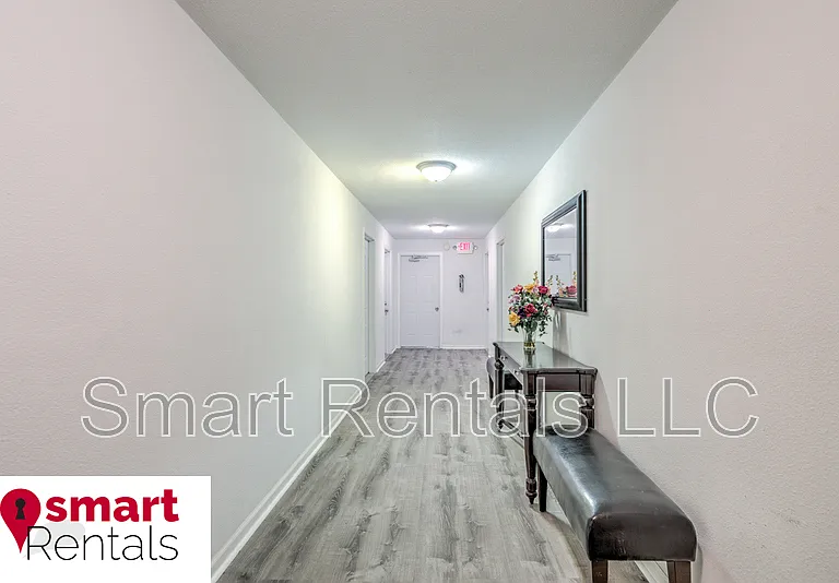 3850 Park Ave #8 — Photo 9