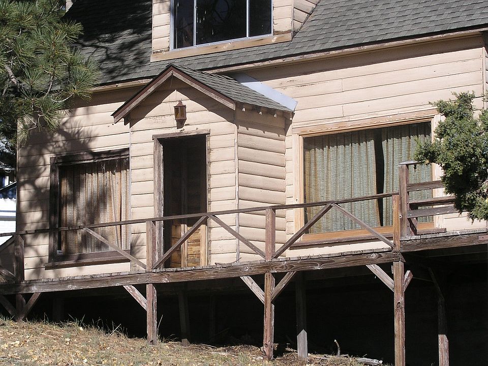 2nd image of 39655 Lake Dr
