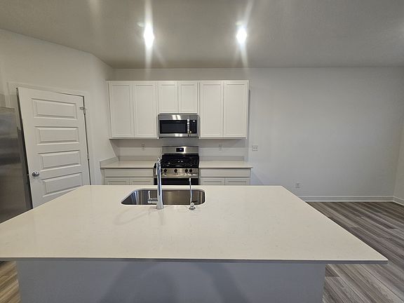 4th image of 17381 Wellburn Dr