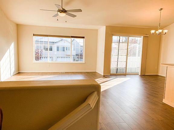 New top-grade waterproof hardwood laminate installed in Oct 2019