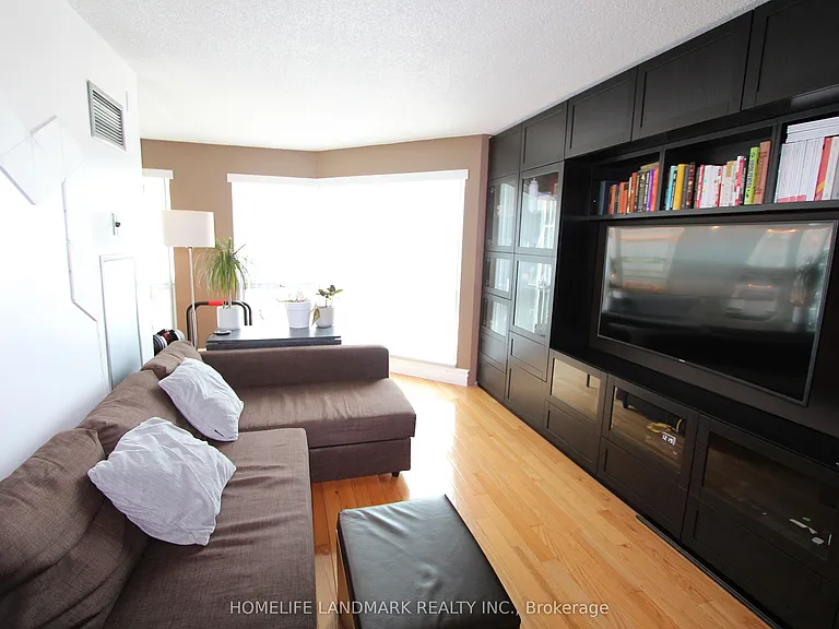 10 Yonge St #2904 — Photo 9