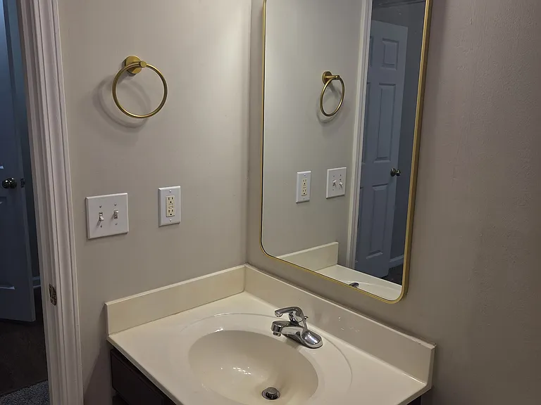 784 Statesman Way — Photo 10