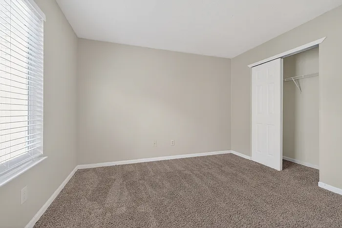 9833 Worthington Blvd — Photo 26