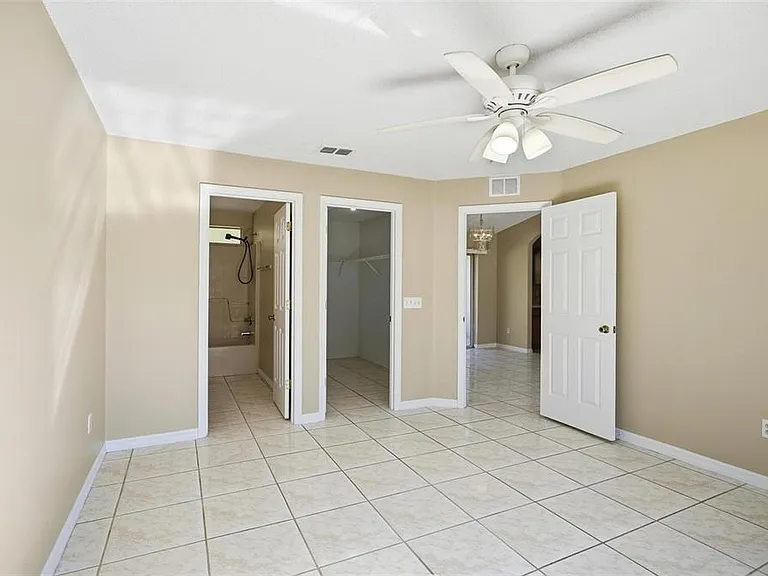 106 La Mancha Dr — Photo 12