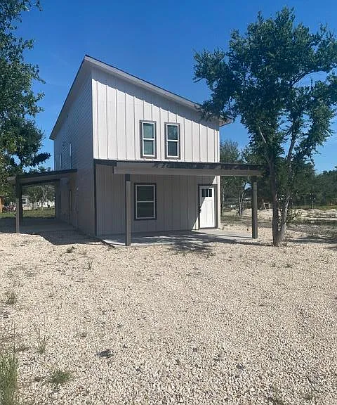 183 Mimosa Rd — Photo 1