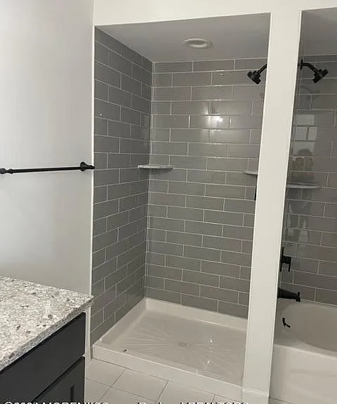 19 Karen Dr #19 — Photo 15