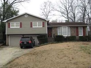 725 Vaughn Cir, Birmingham, AL 35235