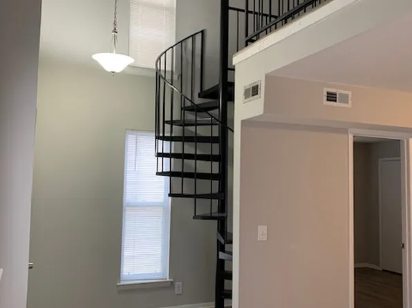 947 Bresslyn Rd #947, Nashville, TN 37205