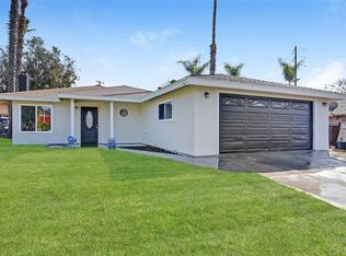 505 Dove Cir, Vista, CA 92083