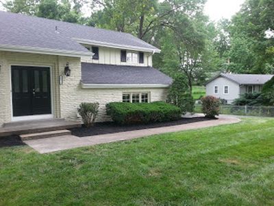10920 Oak St, Kansas City, MO, 64114