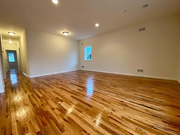 4th image of 153 Hamden Ave #1