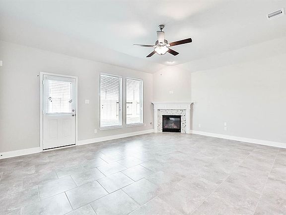 4th image of 31110 White Cypress Ln