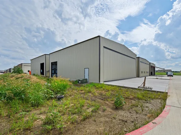 9404 Beagle Ln, McKinney, TX 75071
