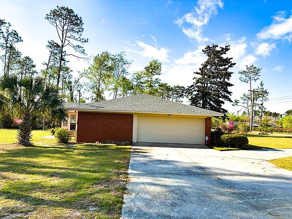 5th image of 304 Azalea Blvd