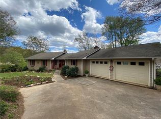 68 Wenlock Way, Waynesville, NC 28785