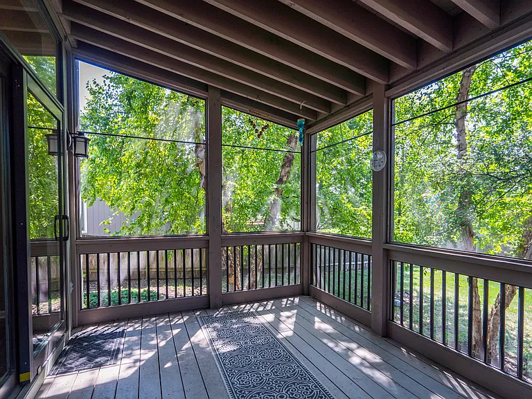 1101 Stonecreek Dr — Photo 36