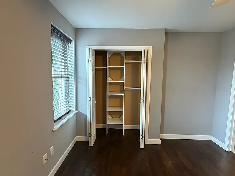 881 W Lombard St — Photo 6