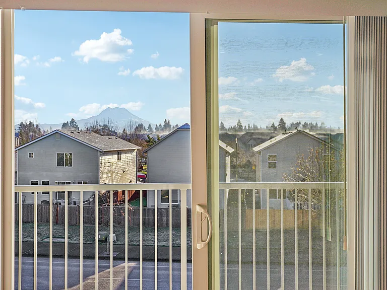 Tahoma Terrace Apartments — Photo 42