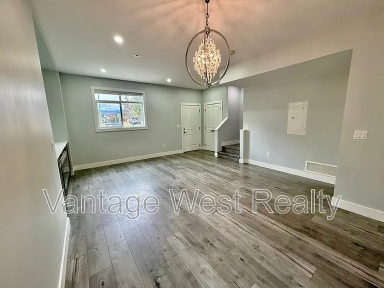 756 Glenwood Ave #2 — Photo 7