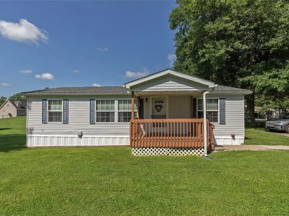 5 River Ave, Connellsville, PA 15425