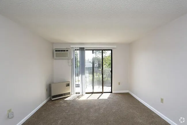 Valley Grove — Photo 24