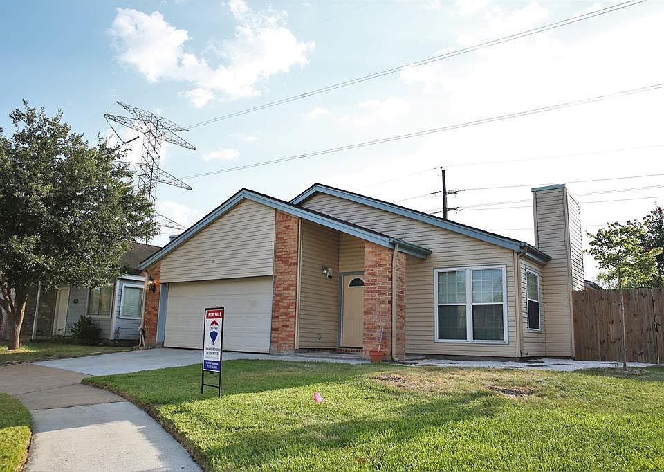1st image of 3915 Mountain Rose Ln