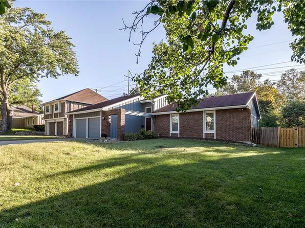 10503 Wedd St, Overland Park, KS 66212