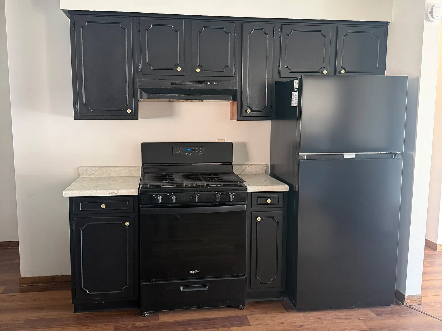 3 bed, $1,500 — Photo 2
