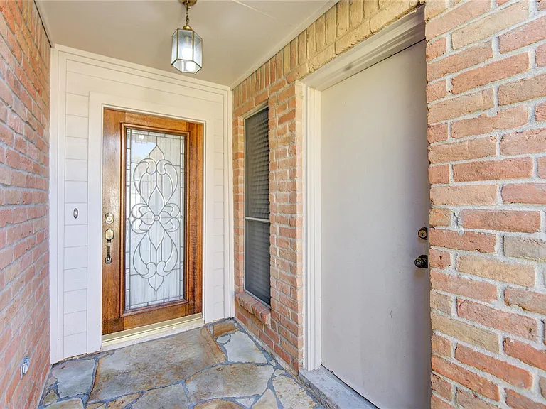 1927 Ash Meadow Dr — Photo 41