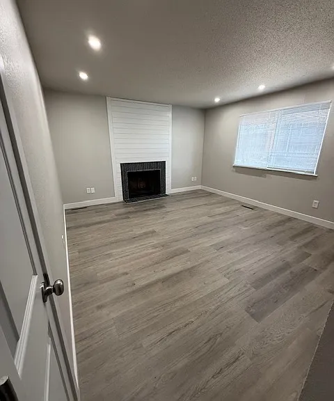 338 25th Avenue Ct #B — Photo 4