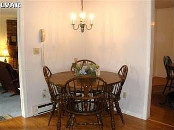 4th image of 4824 Douglas Ln