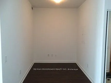 121 McMahon Dr #2715 — Photo 8
