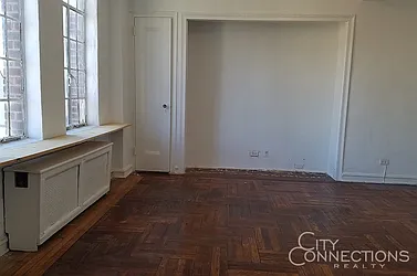 Rented by City Connections Realty