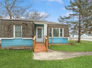 4802 E Wonder Lake Rd, Wonder Lake, IL 60097