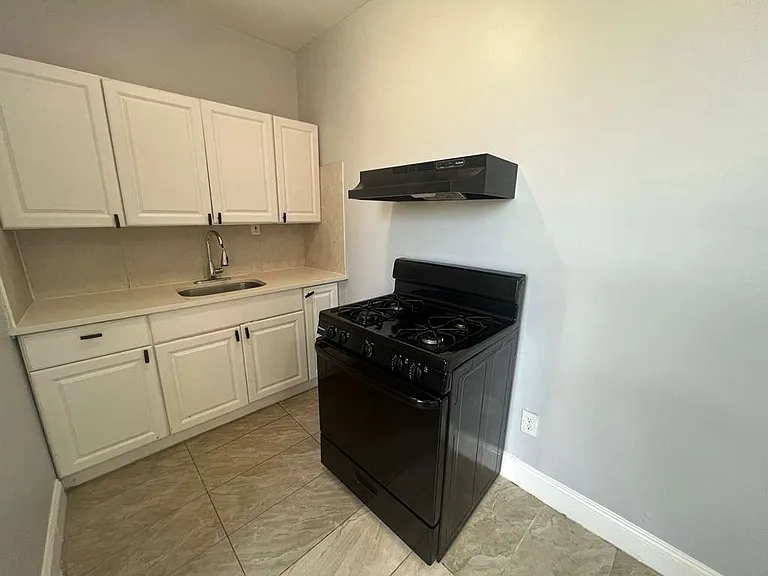 190 Hamilton Ave #1 — Photo 2