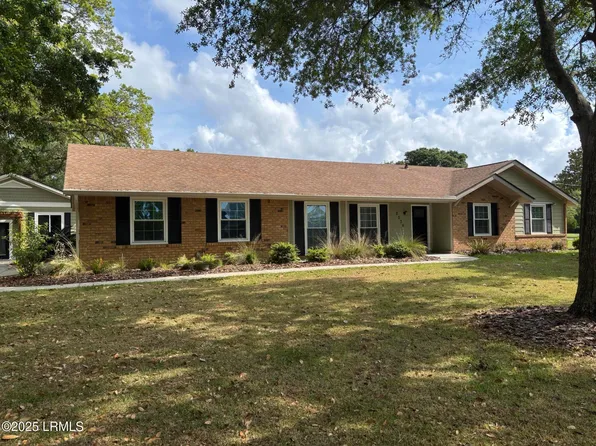 2236 Plantation Drive, Beaufort, SC 29902