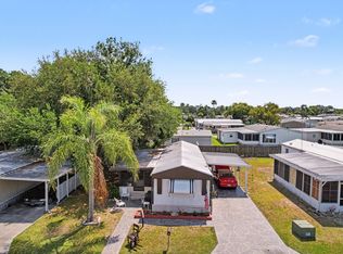 70 Los Palms Dr, Auburndale, FL 33823
