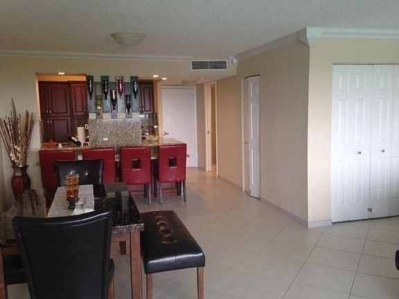 5th image of 6778 Indian Creek Dr