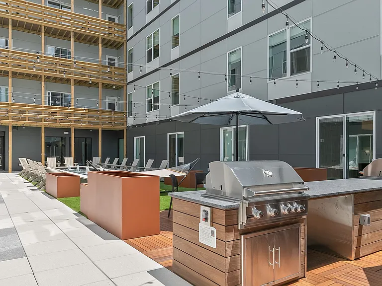 The Hub Apartments — Photo 24