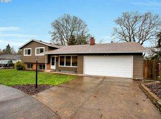 17460 Crownview Dr, Gladstone, OR