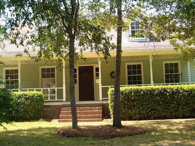 1417 Crescent Street