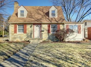 302 E Washington St, Urbana, IL