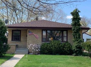 3323 S 69th St, Milwaukee, WI 53219