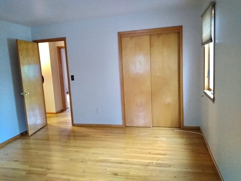3 Franklin Ave #1 — Photo 7