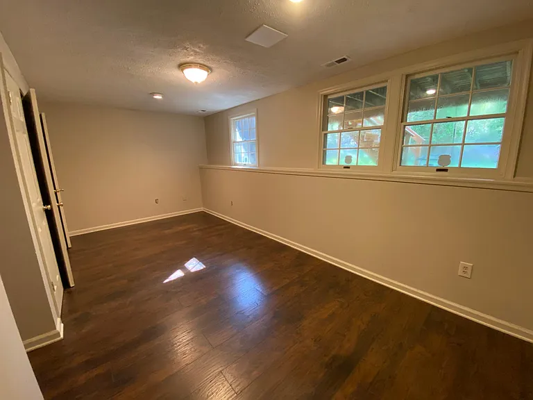 316 Kendig Dr — Photo 28